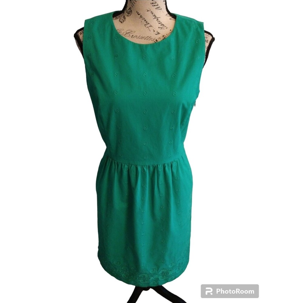 Vineyard vines embroidered dress size 4 Beachy Summer Classic sleeveless green - Picture 2 of 12